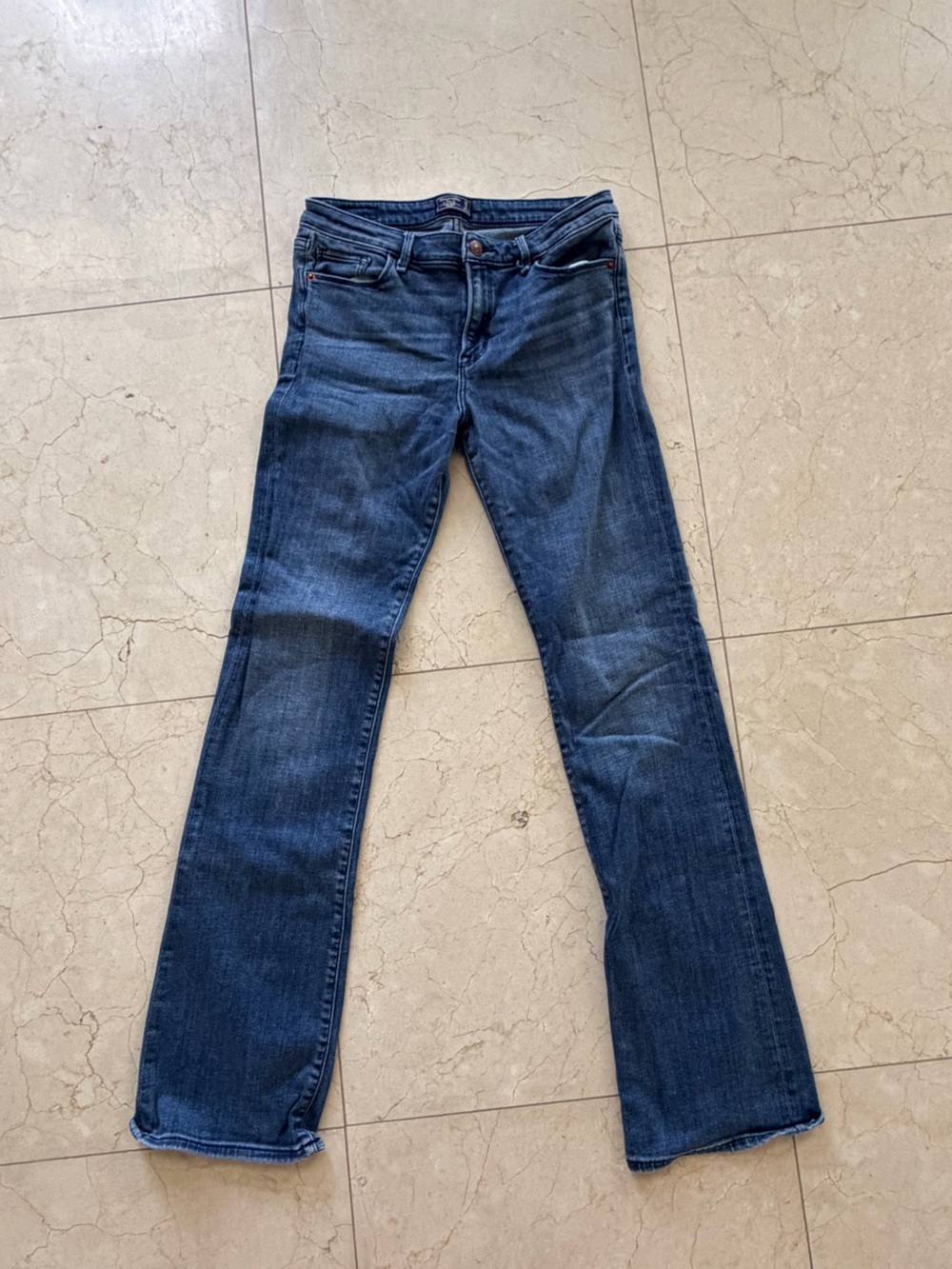 Abercrombie & Fitch Women’s Flare Jeans in Dark Blue Denim